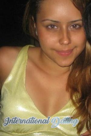 151696 - Jenifer Age: 39 - Colombia