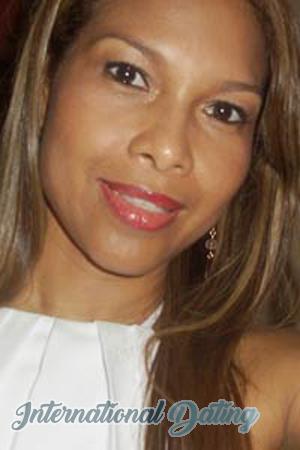 152336 - Martha Luz Age: 55 - Colombia