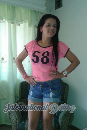 156498 - Virgelyna del Carmen Age: 51 - Colombia