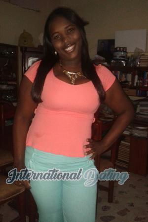 157477 - Yorielis Age: 37 - Colombia