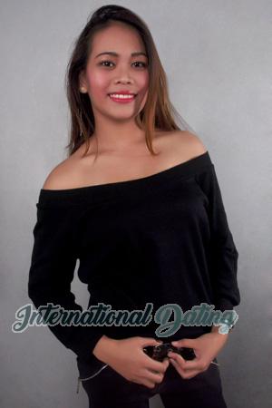 159932 - Maria Theresa Age: 30 - Philippines