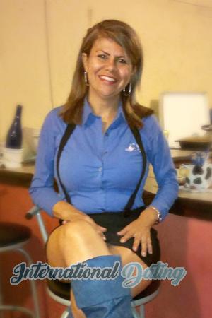163463 - Patricia Age: 54 - Costa Rica