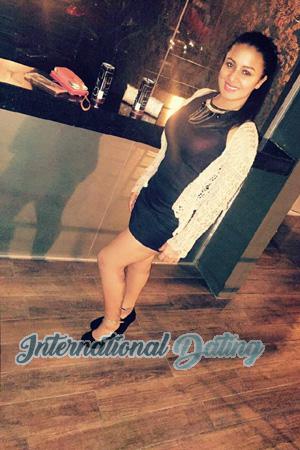 164554 - Mariam Age: 30 - Costa Rica