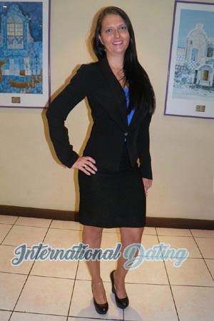 164570 - Vanessa Age: 44 - Costa Rica