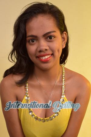 165489 - Leah Age: 27 - Philippines