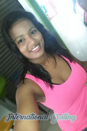 165829 - Adriana Age: 38 - Colombia