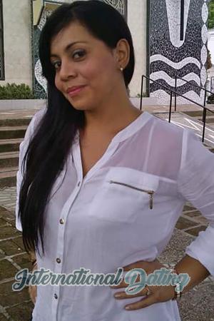 169629 - Sandra Age: 46 - Colombia