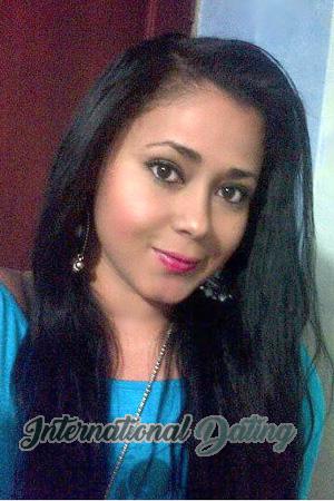 170503 - Liceth Age: 37 - Colombia