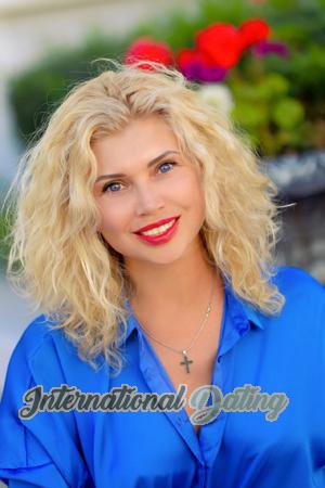 171672 - Alina Age: 51 - Ukraine