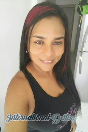 172481 - Luz Dary Age: 57 - Colombia