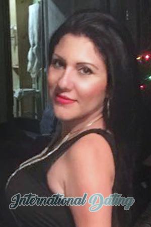 173735 - Katherine Age: 43 - Costa Rica