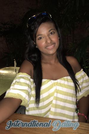 173813 - Nancy Age: 34 - Colombia