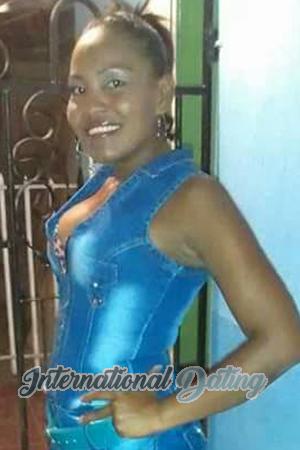 174045 - Lisieux Age: 40 - Colombia
