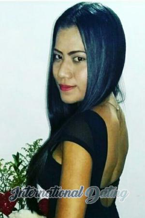 174138 - Yesenia Age: 31 - Colombia