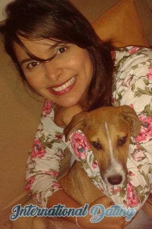 176390 - Yurliet Age: 37 - Colombia