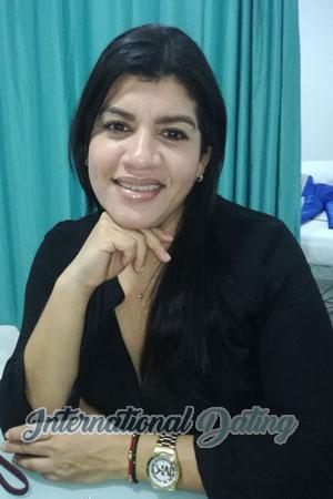 177451 - Yerlindis Age: 42 - Colombia