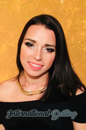 178258 - Yanina Age: 33 - Costa Rica