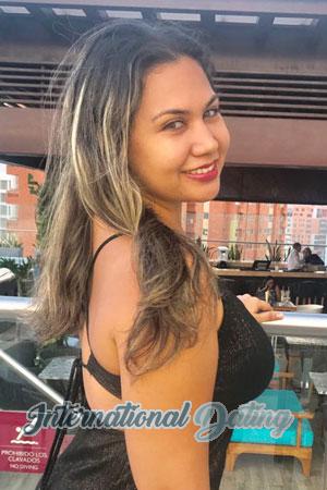 180477 - Lina Age: 39 - Colombia