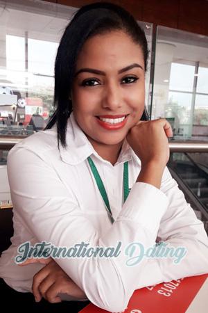 181045 - Marticela Age: 34 - Colombia