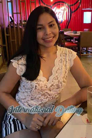 183409 - Adriana Age: 36 - Colombia