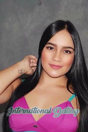 185418 - Tatiana Age: 27 - Colombia