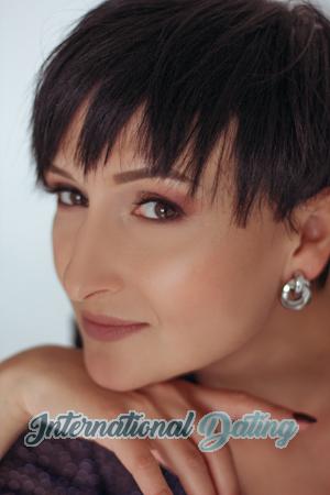 185936 - Svetlana Age: 43 - Ukraine