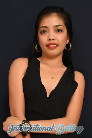 187505 - Mariane Age: 28 - Philippines