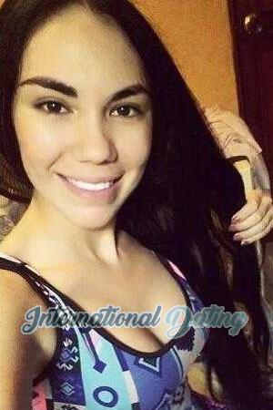 188745 - Karina Age: 32 - Colombia