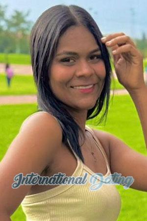 189218 - Maria Carolina Age: 25 - Colombia