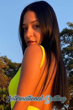 191624 - Jamie Age: 28 - Costa Rica