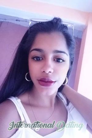 194369 - Claudia Age: 26 - Colombia