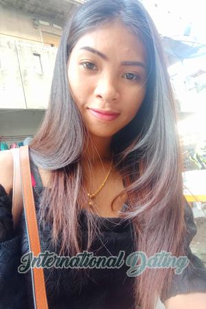 195020 - Thanyakon  Age: 28 - Thailand