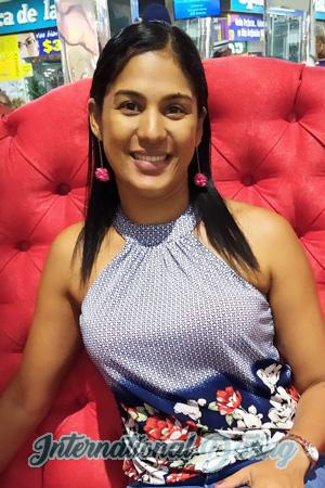 195449 - Emi Age: 45 - Colombia