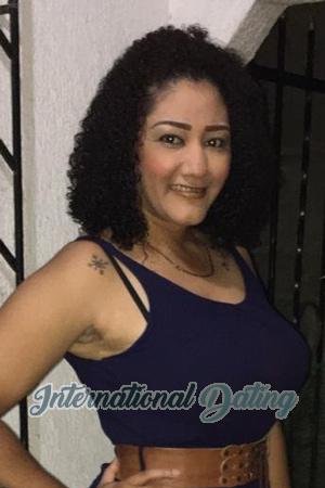195779 - Martha Age: 40 - Colombia