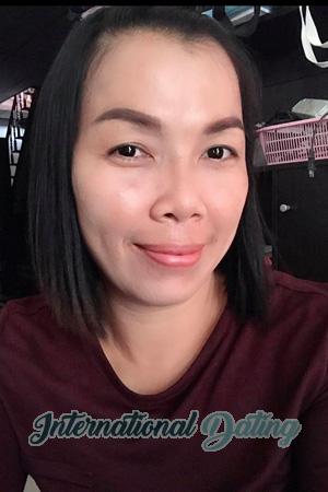 195804 - Runglawan  (Pookie) Age: 47 - Thailand