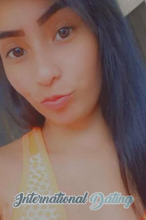 196163 - Thalya Age: 32 - Venezuela