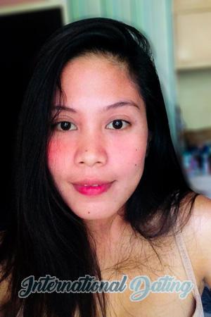 196695 - Ronalyn Age: 29 - Philippines