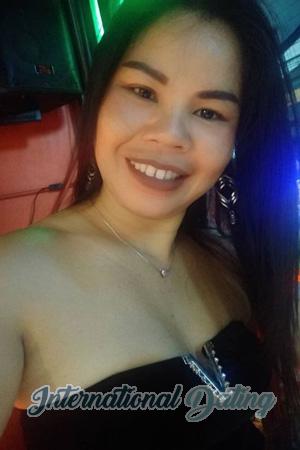 197409 - Thiyada (Da) Age: 40 - Thailand