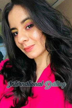 197541 - Laura Age: 32 - Colombia