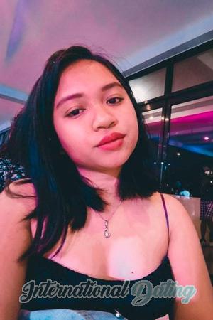 197562 - Lani Age: 25 - Philippines