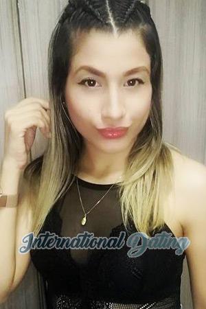 198157 - Yaireth Age: 31 - Colombia