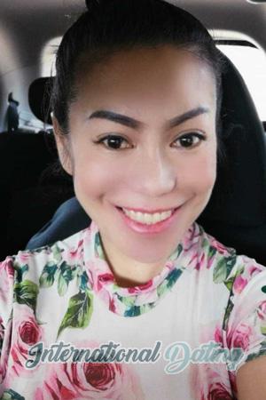 198785 - Puntharik Age: 49 - Thailand