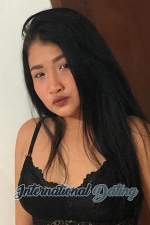 198905 - Elianyer Age: 24 - Colombia