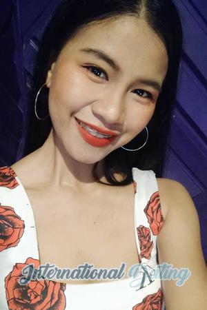 199545 - Suthida Age: 30 - Thailand