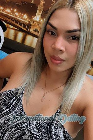 200661 - Angela Age: 34 - Colombia