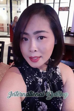 202060 - Chonlada Age: 46 - Thailand