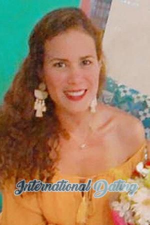202272 - Stephanie Age: 39 - Costa Rica