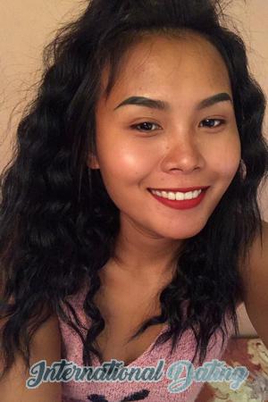 203219 - Montra Age: 28 - Thailand