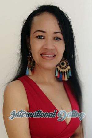 204165 - Claudia Age: 48 - Colombia