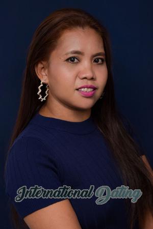 204789 - Agnes Age: 44 - Philippines